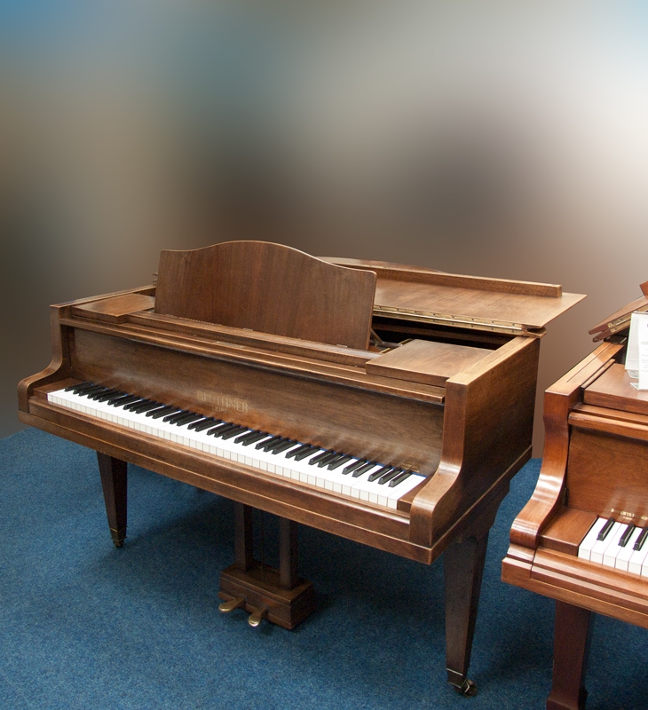 Bluthner IV grand Piano in mahogany – Gallery image – Roberts Pianos Oxford