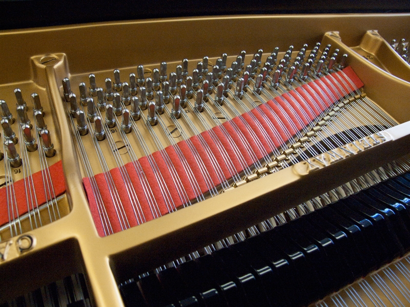 Steinway O