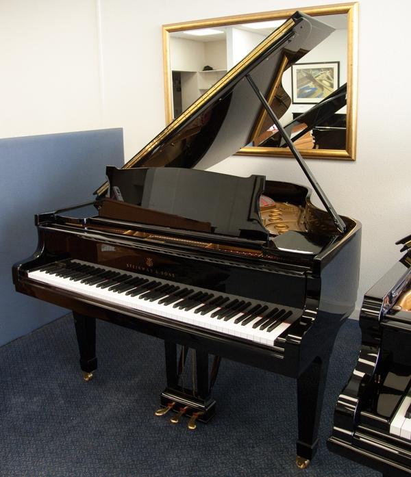 Steinway M grand Piano in Bright black – Featured image – Roberts Pianos Oxford