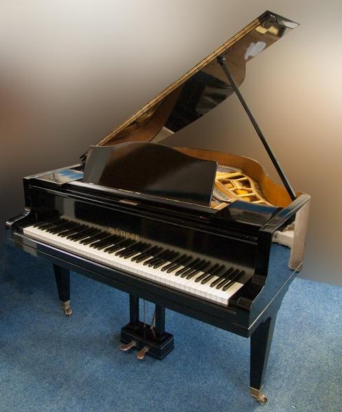 Bluthner IV grand Piano in Black – Featured image – Roberts Pianos Oxford