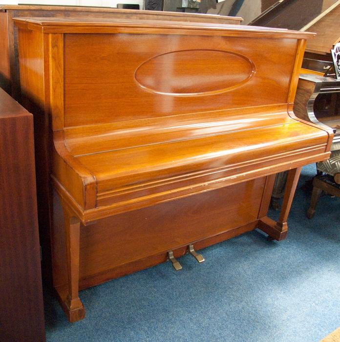 Grotrian Steinweg 125 upright Piano in rosewood – Gallery image – Roberts Pianos Oxford