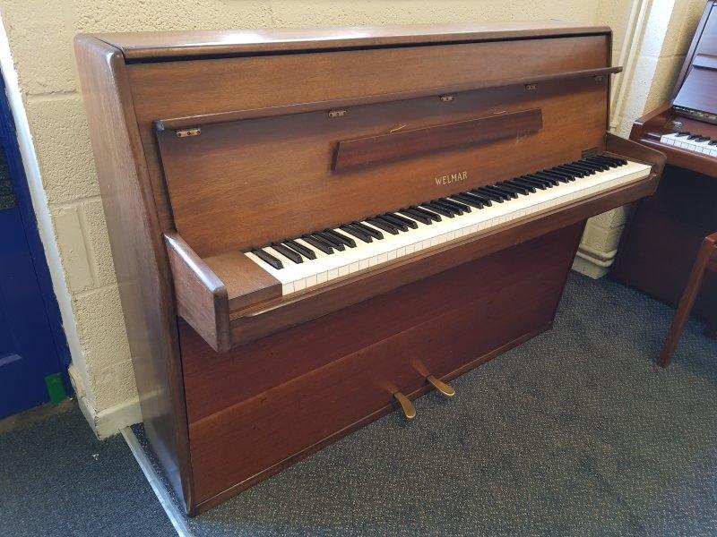 Welmar upright Piano in mahogany – Featured image – Roberts Pianos Oxford