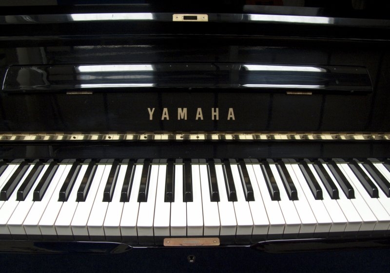Yamaha U3X