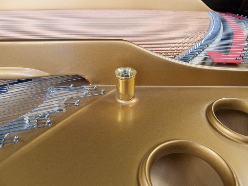 Steinway M