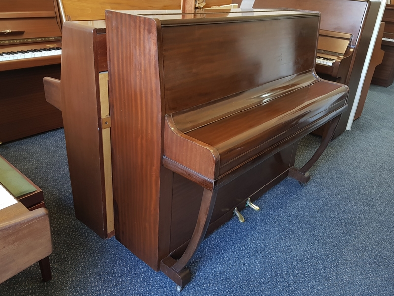 Piano detail