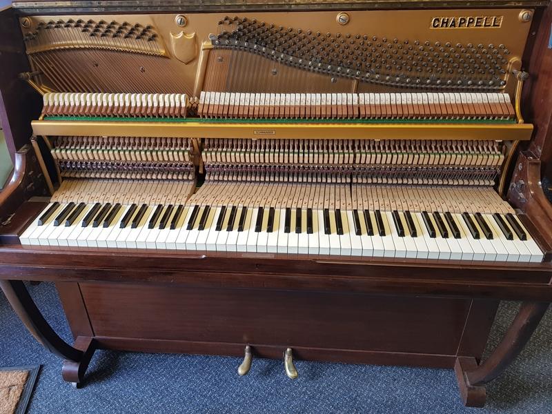 Chappell upright Piano in Mahogany – Gallery image – Roberts Pianos Oxford