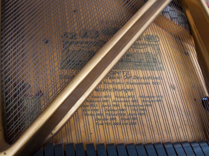 Seiler 150 grand Piano in black – Gallery image – Roberts Pianos Oxford
