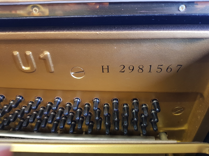 Yamaha U1H