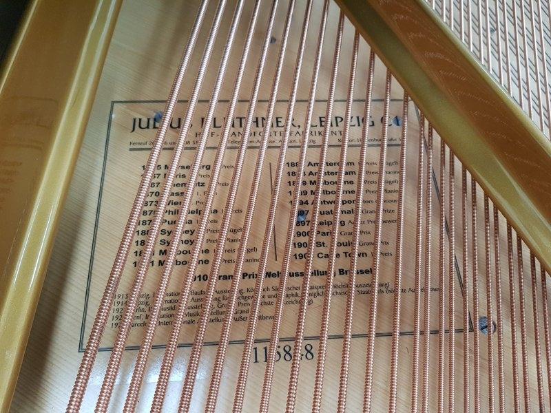 Bluthner IV grand Piano in Black – Gallery image – Roberts Pianos Oxford