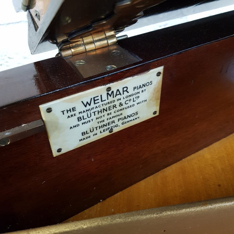 Welmar grand Piano in mahogany – Gallery image – Roberts Pianos Oxford