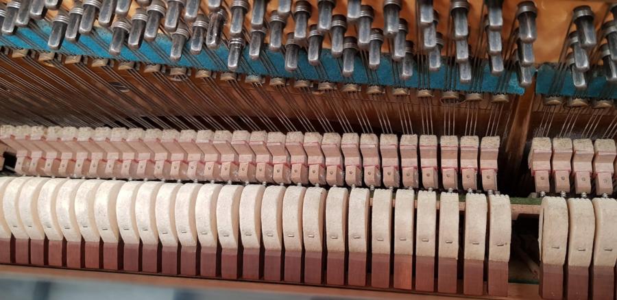 Bechstein 10 upright Piano in Black – Gallery image – Roberts Pianos Oxford