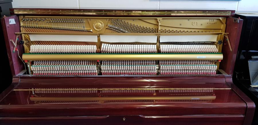 Yamaha U1A upright Piano in Polyester mahogany – Gallery image – Roberts Pianos Oxford