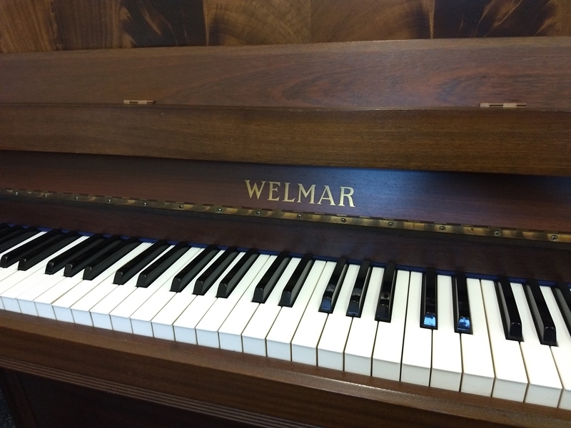 Welmar upright Piano in mahogany/walnut – Gallery image – Roberts Pianos Oxford