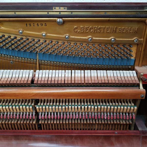Bechstein 8 upright Piano in mahogany – Gallery image – Roberts Pianos Oxford