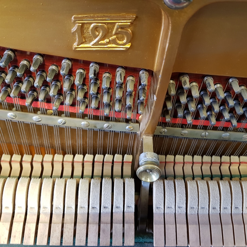 Grotrian Steinweg 125