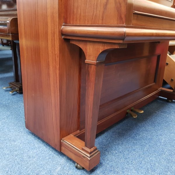 Bluthner upright Piano in rosewood – Gallery image – Roberts Pianos Oxford