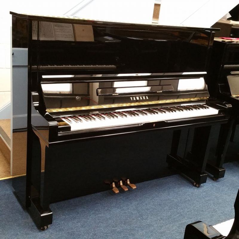 Yamaha U3S upright Piano in Black polyester – Featured image – Roberts Pianos Oxford