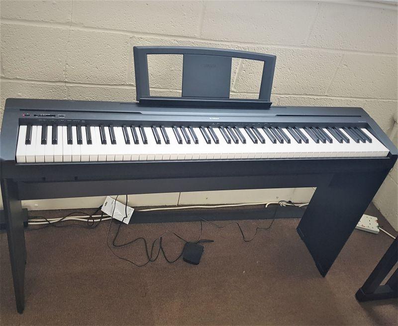 Yamaha P-35 digital Piano in Black – Featured image – Roberts Pianos Oxford