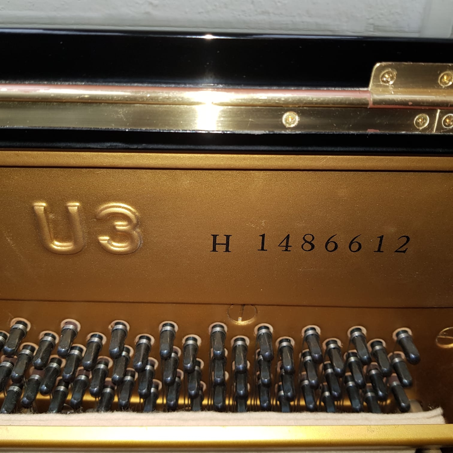 Yamaha U3H upright Piano in Black – Gallery image – Roberts Pianos Oxford