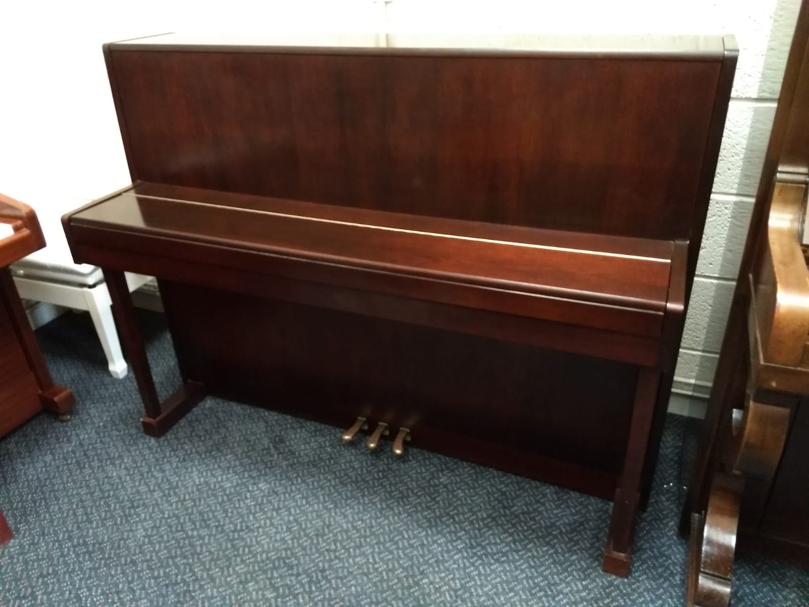 Fazer upright Piano in mahogany – Gallery image – Roberts Pianos Oxford