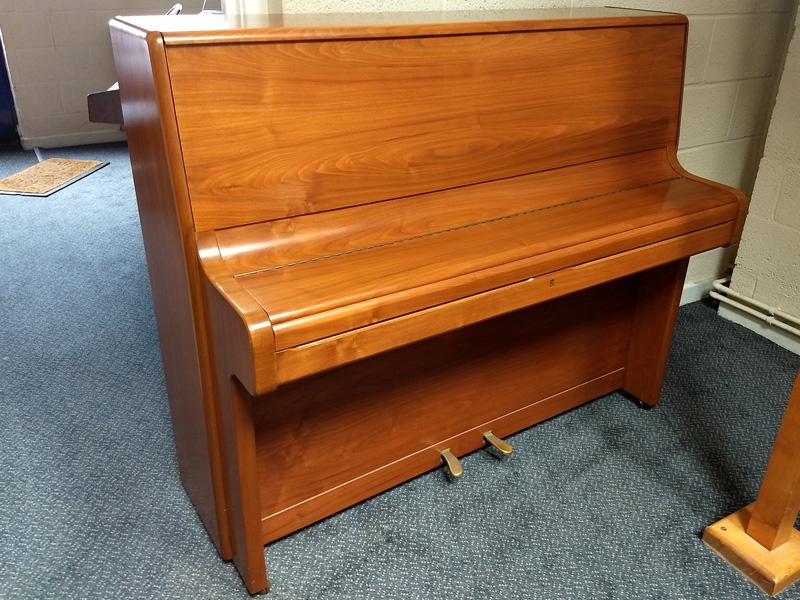 Welmar upright Piano in light walnut/mahogany – Gallery image – Roberts Pianos Oxford
