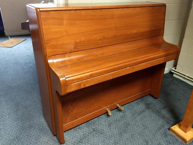 Welmar upright Piano in light walnut/mahogany – Gallery image – Roberts Pianos Oxford
