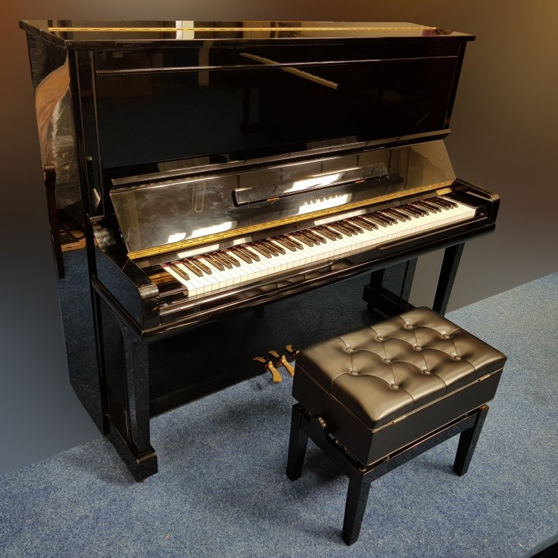 Yamaha U30A