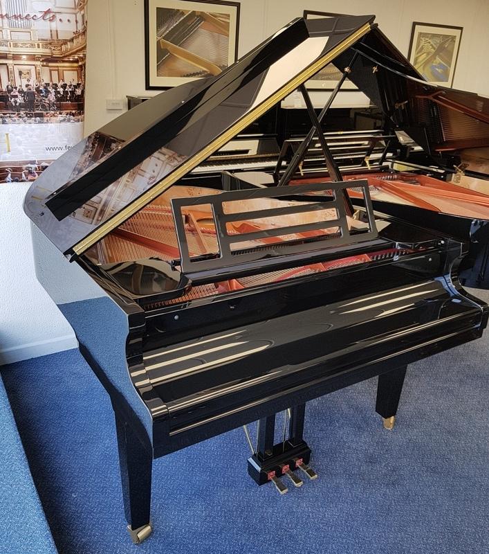 Feurich 162 grand Piano in gloss black – Gallery image – Roberts Pianos Oxford