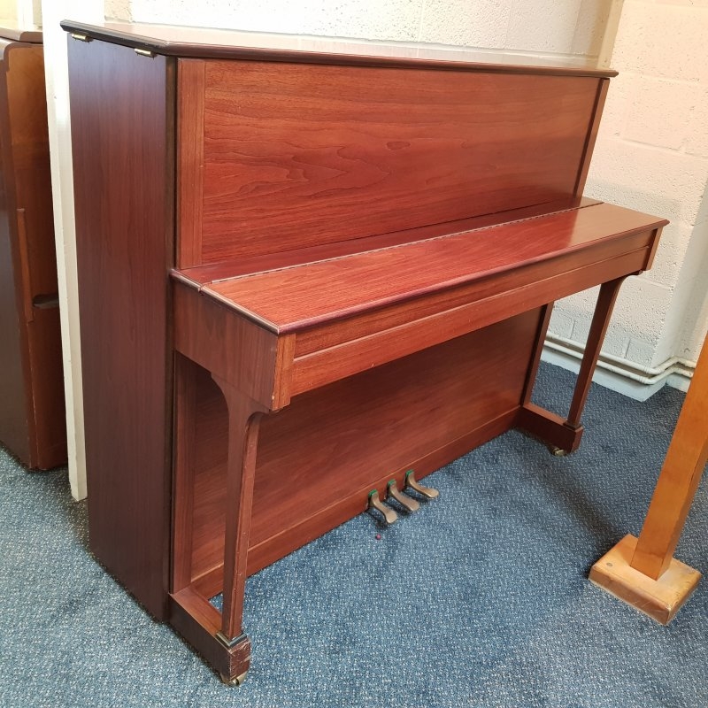 Welmar upright Piano in Mahogany – Gallery image – Roberts Pianos Oxford