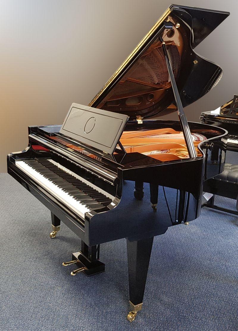 Bosendorfer 170 grand Piano in bright black – Gallery image – Roberts Pianos Oxford