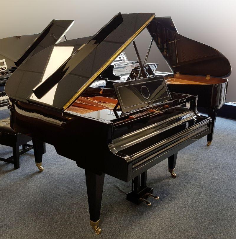Bosendorfer 170 grand Piano in bright black – Gallery image – Roberts Pianos Oxford