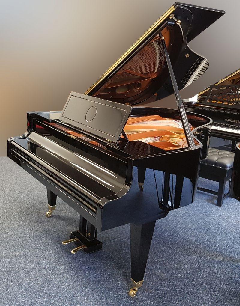 Bosendorfer 170 grand Piano in bright black – Gallery image – Roberts Pianos Oxford