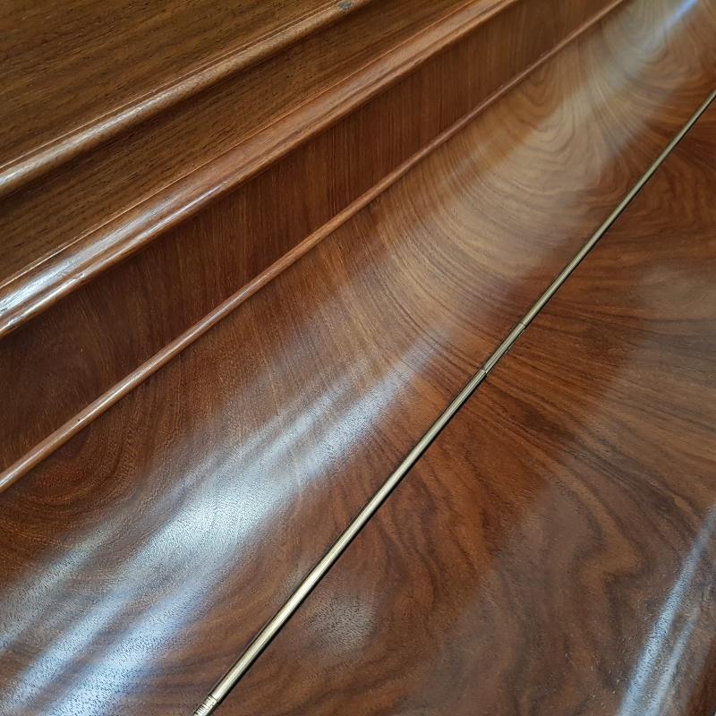 Bechstein 10 upright Piano in light-rosewood – Gallery image – Roberts Pianos Oxford