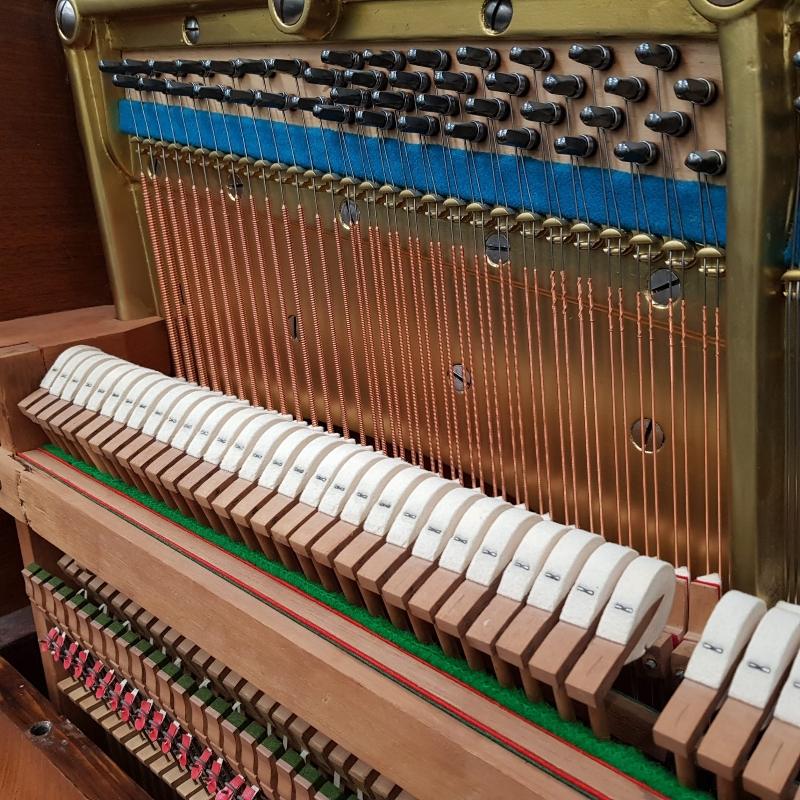 Bechstein 10 upright Piano in light-rosewood – Gallery image – Roberts Pianos Oxford