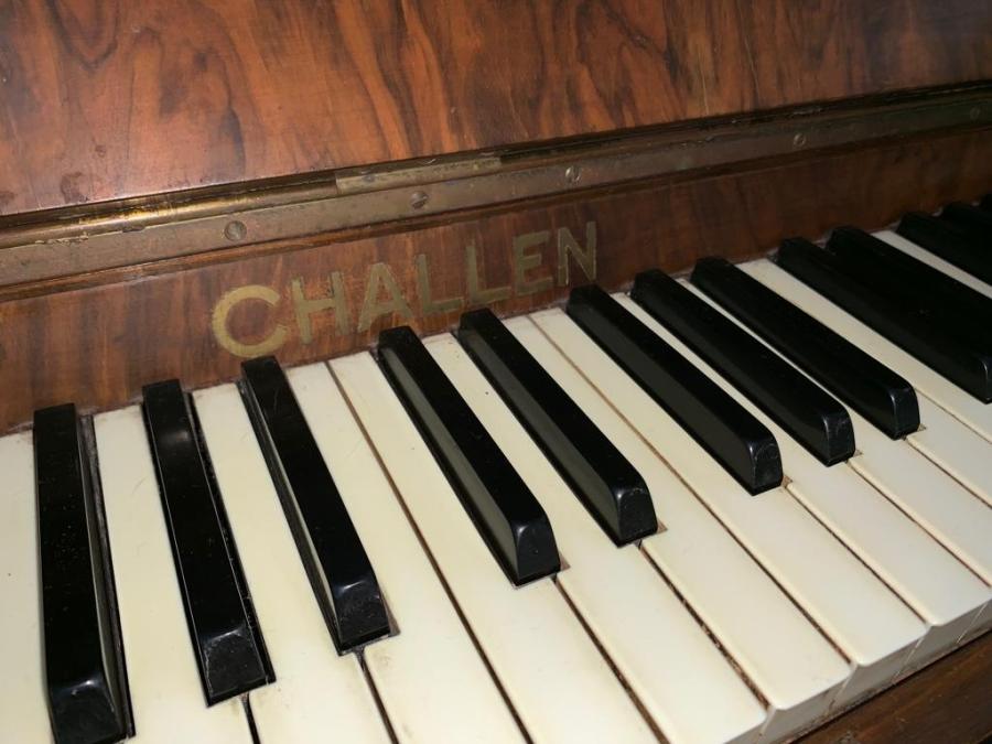 Challen upright Piano in walnut – Gallery image – Roberts Pianos Oxford