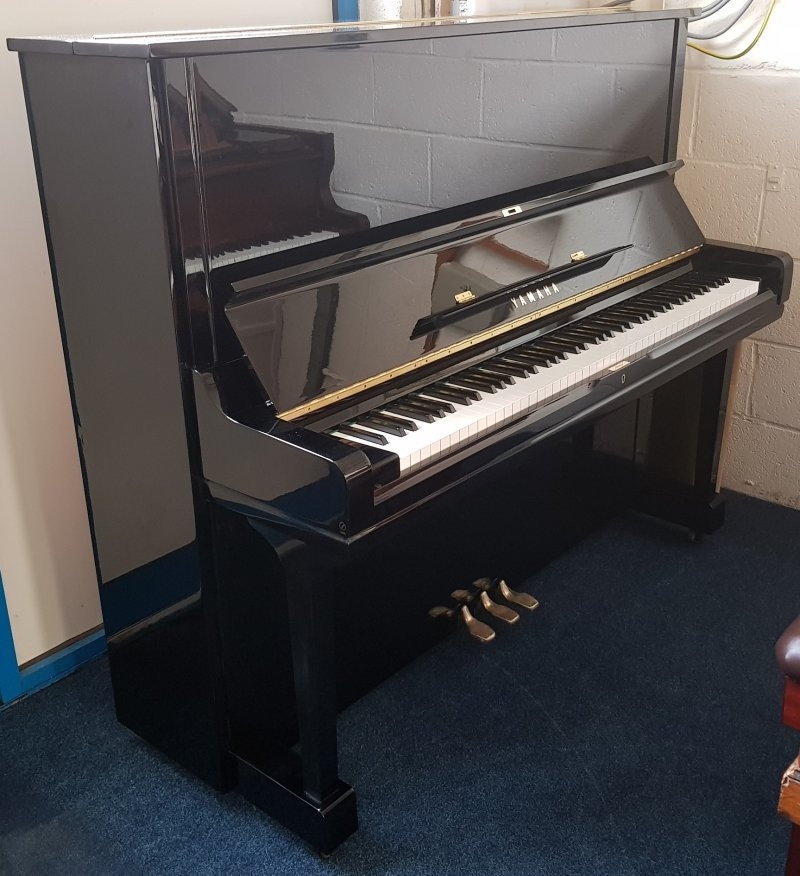 Yamaha U3H sold