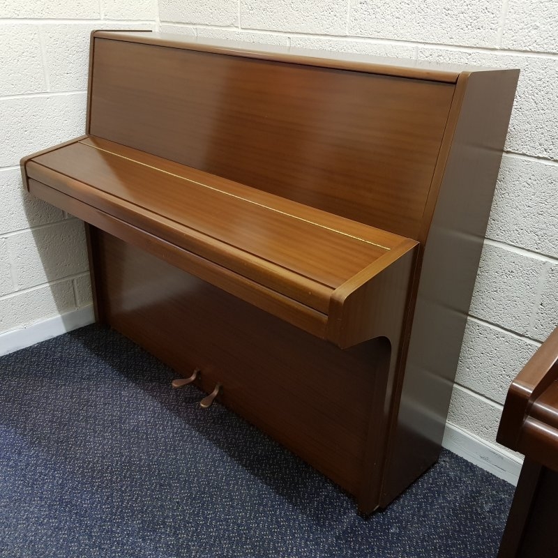 Knight K10 upright Piano in mahogany – Gallery image – Roberts Pianos Oxford