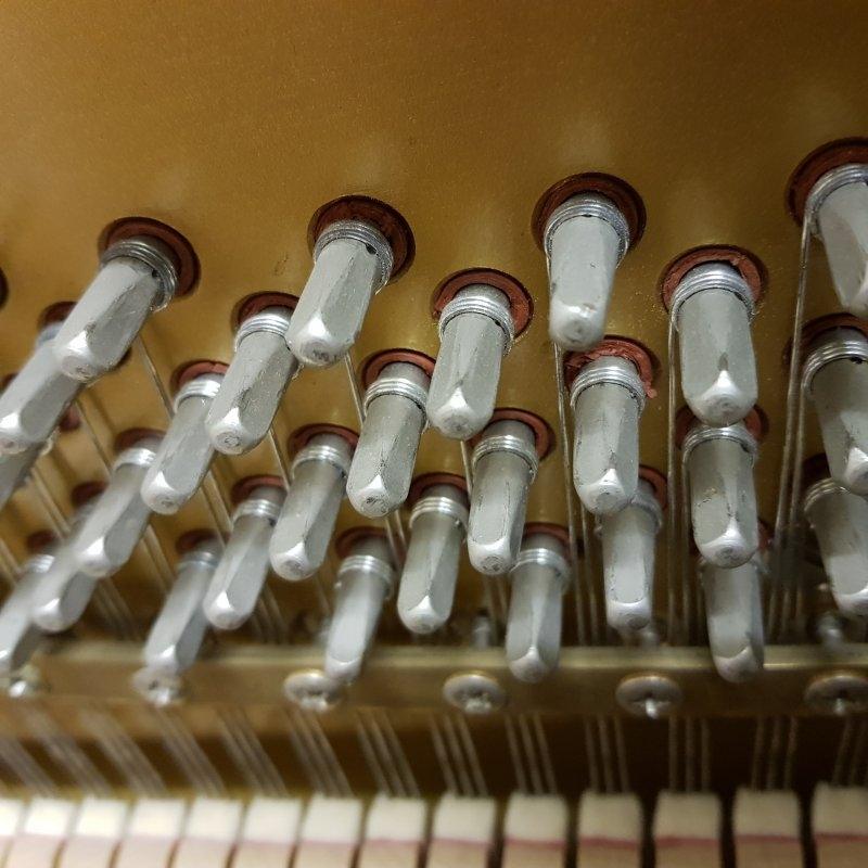Knight K10 upright Piano in mahogany – Gallery image – Roberts Pianos Oxford