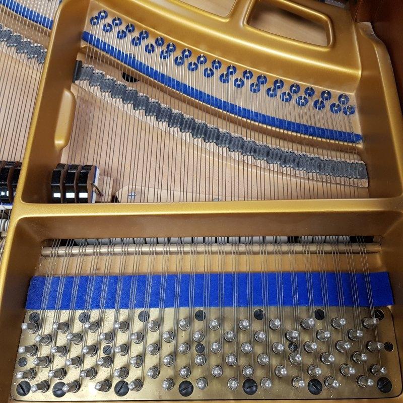 Bluthner Style lV grand Piano in fiddleback mahogany – Gallery image – Roberts Pianos Oxford