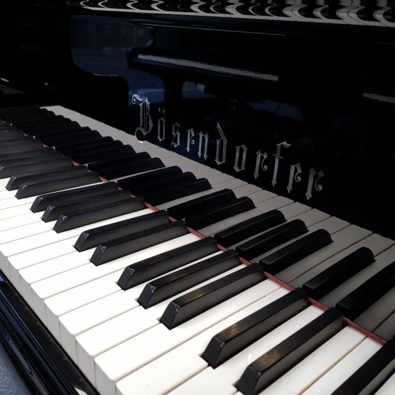 Bosendorfer 170 grand Piano in black – Gallery image – Roberts Pianos Oxford