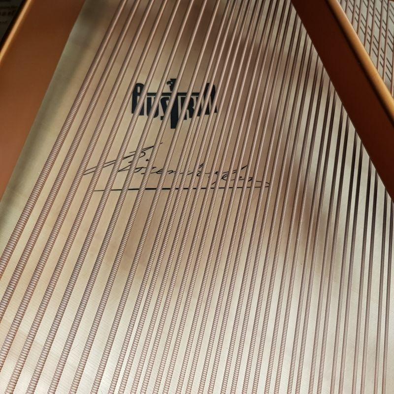 Bosendorfer 170 grand Piano in black – Gallery image – Roberts Pianos Oxford