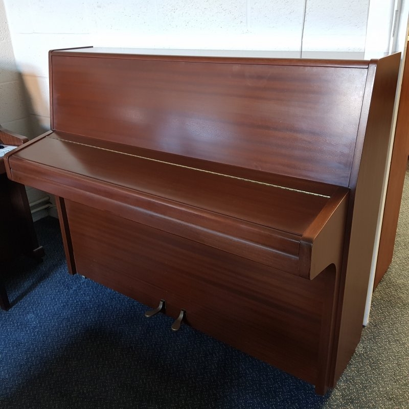 Knight K10 upright Piano in Mahogany – Gallery image – Roberts Pianos Oxford