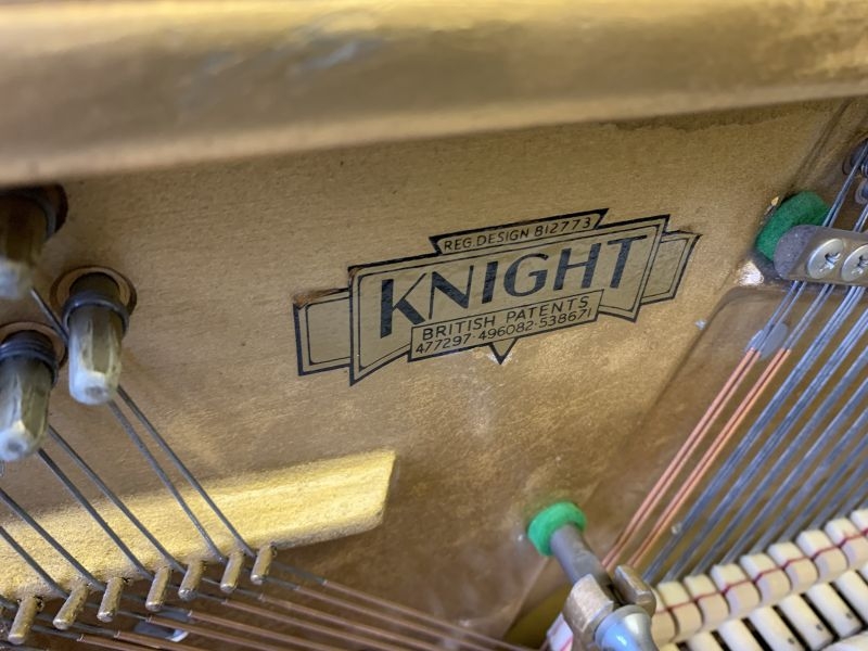 Knight K10 upright Piano in mahogany – Gallery image – Roberts Pianos Oxford