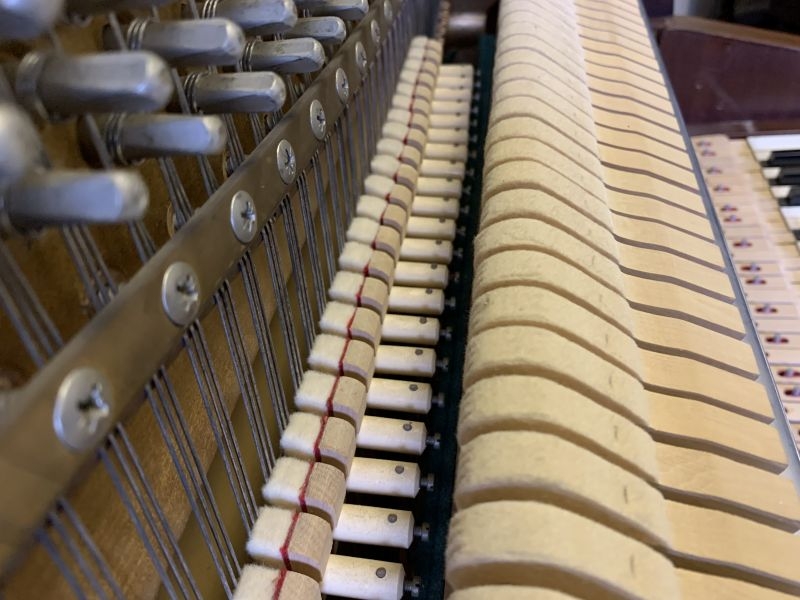 Knight K10 upright Piano in mahogany – Gallery image – Roberts Pianos Oxford