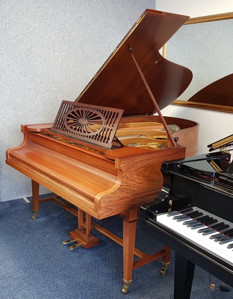 Bechstein B
