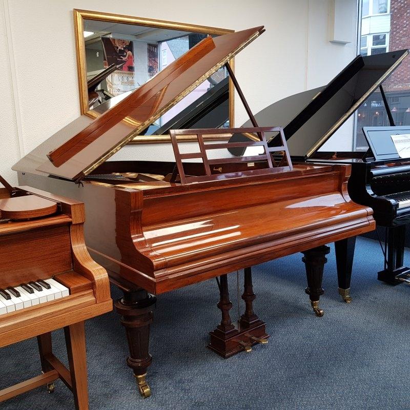 Bluthner VII grand Piano in rosewood – Gallery image – Roberts Pianos Oxford