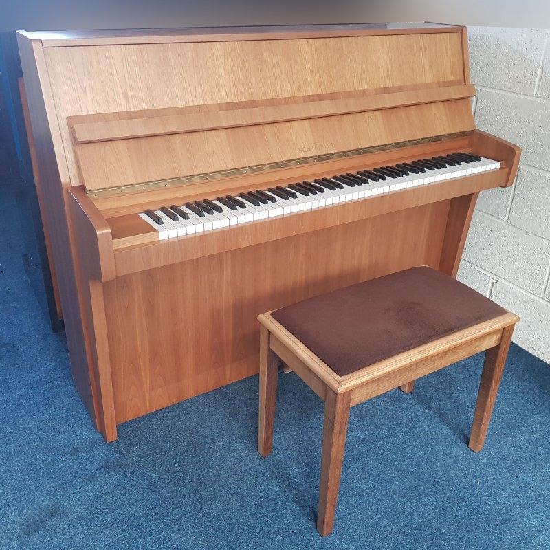 Schimmel 112 upright Piano in walnut – Gallery image – Roberts Pianos Oxford