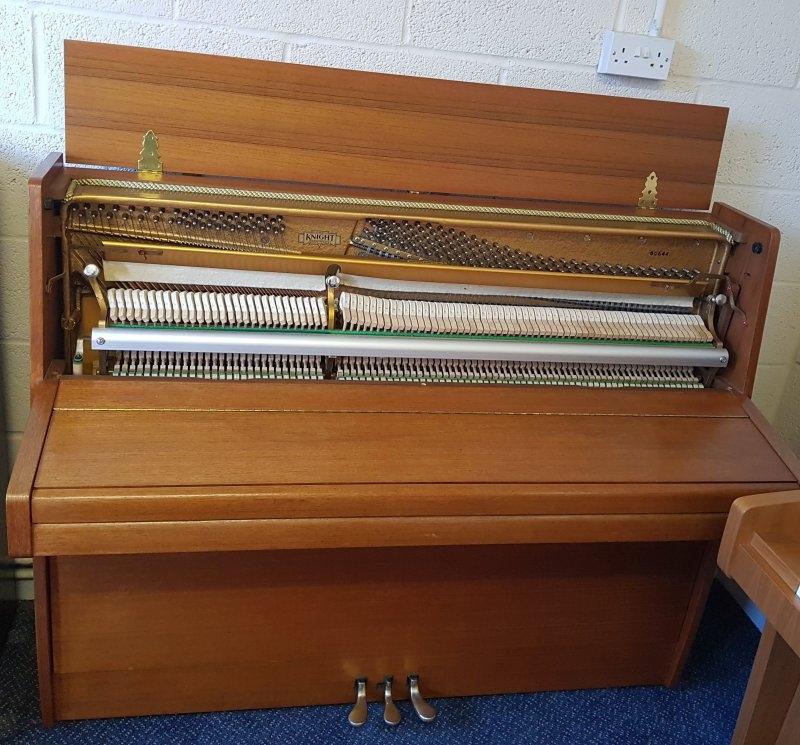 Knight K10 upright Piano in teak – Gallery image – Roberts Pianos Oxford