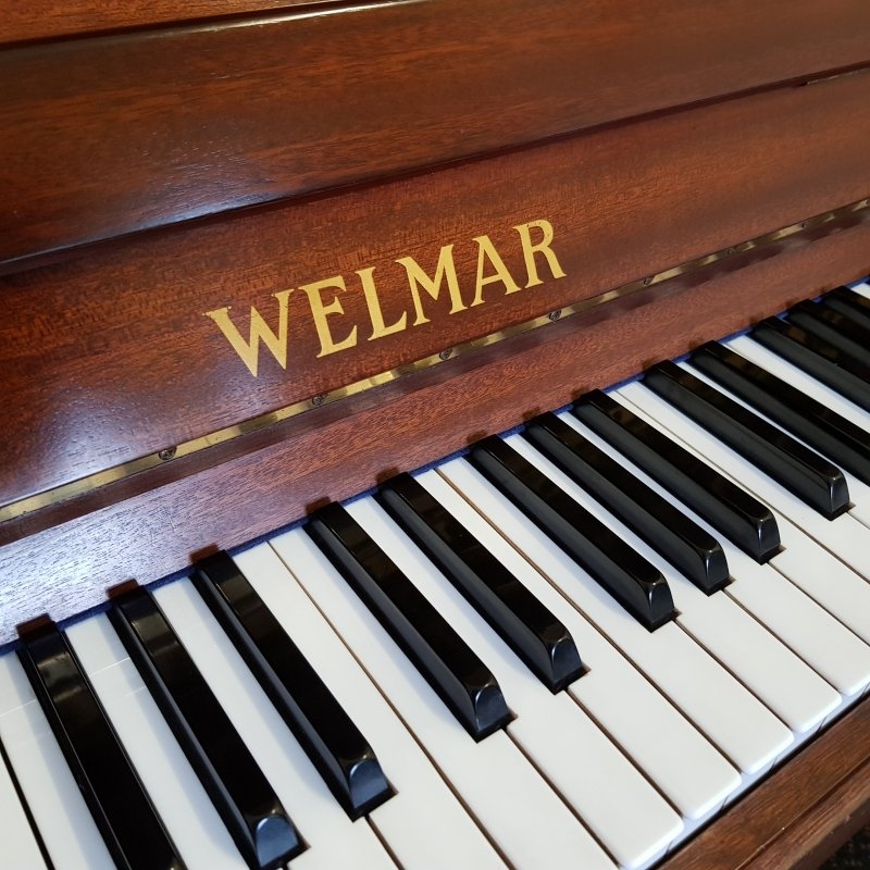 Welmar upright Piano in mahogany – Gallery image – Roberts Pianos Oxford