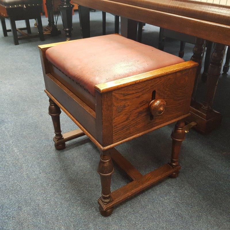 Bosendorfer 170 grand Piano in oak – Gallery image – Roberts Pianos Oxford